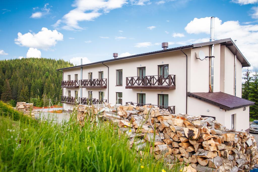 Skilandhouse Yablunytsya Exterior foto